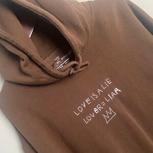 Jean Michel Basquiat Brown Hoodie by Ripple. Embroidered “LOVE IS A LIE” XL